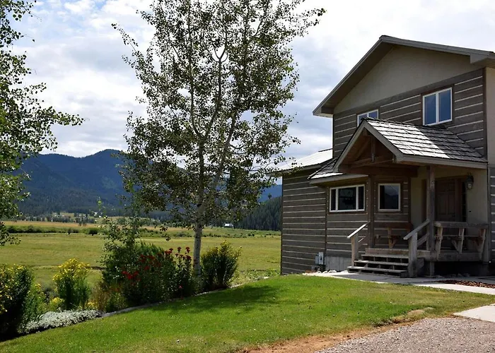Rustic With Views For Miles Near Grand Teton National Park, Wyoming *